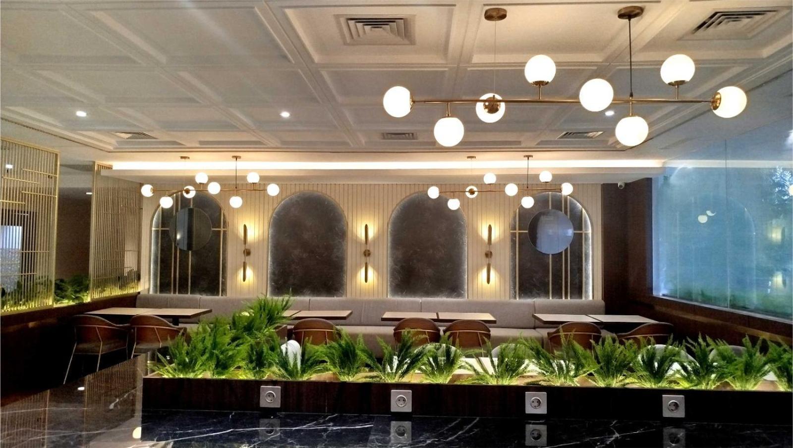 The Sun Hotel Sidoarjo Exteriér fotografie