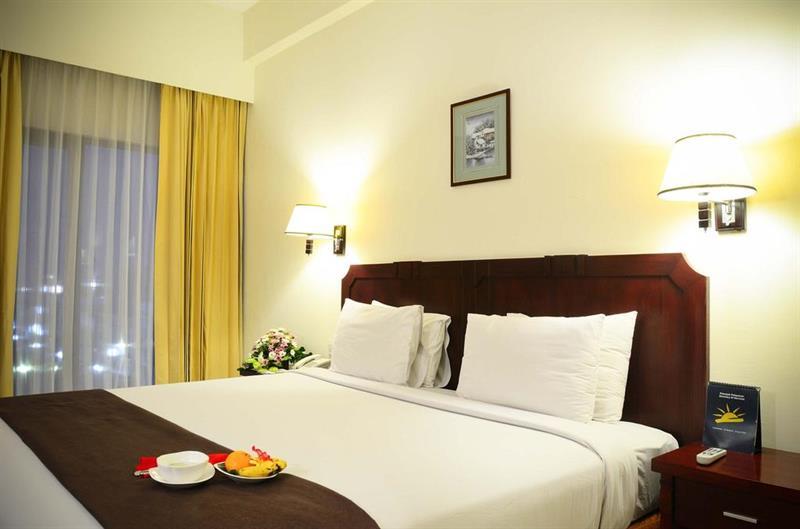 The Sun Hotel Sidoarjo Exteriér fotografie